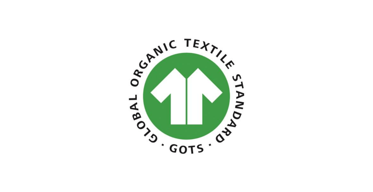 <p>Nur Textilprodukte, die mindestens aus 70% biologisch erzeugten Naturfasern bestehen, können gemäß GOTS zertifiziert werden. <a href="https://global-standard.org/de/" rel="nofollow" target="_blank">global-standard.org</a></p>