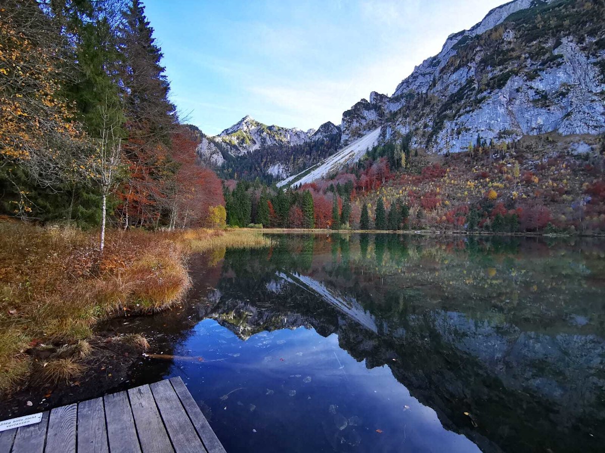 Herbstspiegel - Wenn die Berge baden gehen