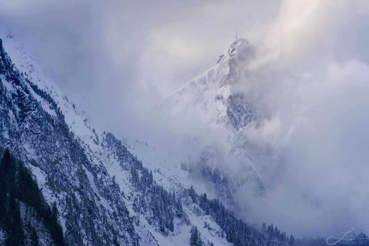 Stockhorn im Nebel