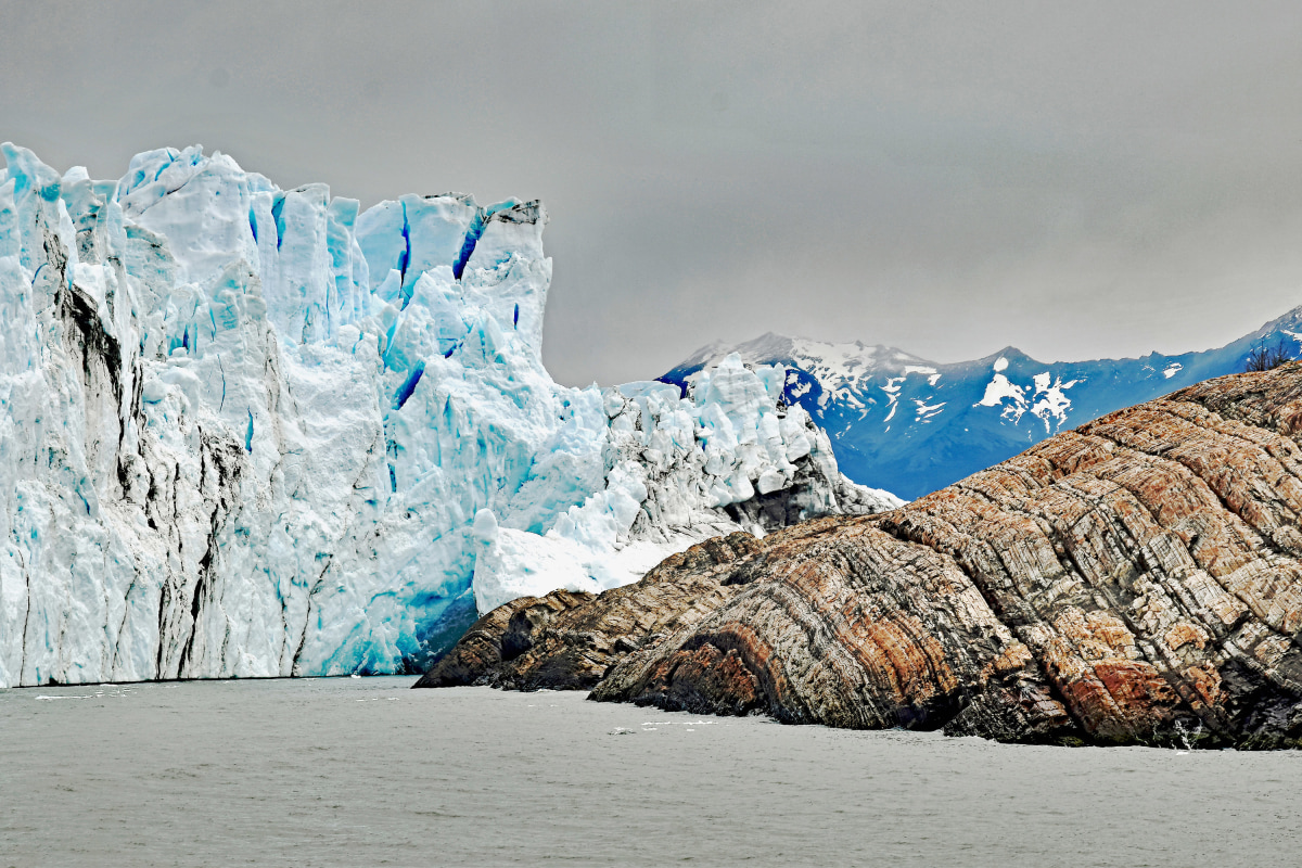 Rock and ice - Perito Moreno Glacier