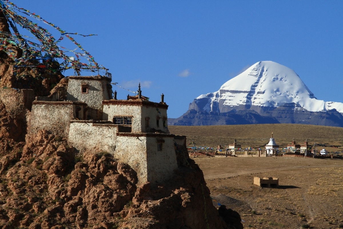 Chiu Gompa mit Kailash / Tibet