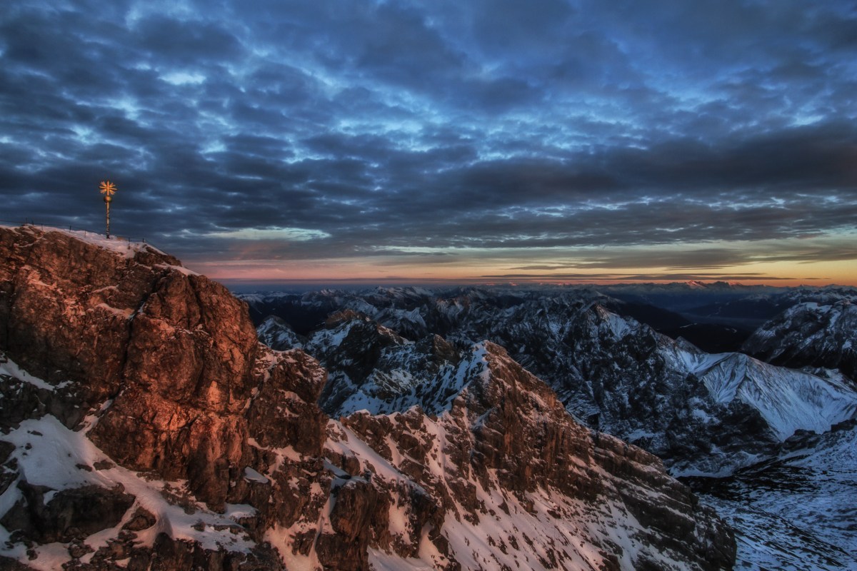 Zugspitze bei Sonnenuntergang