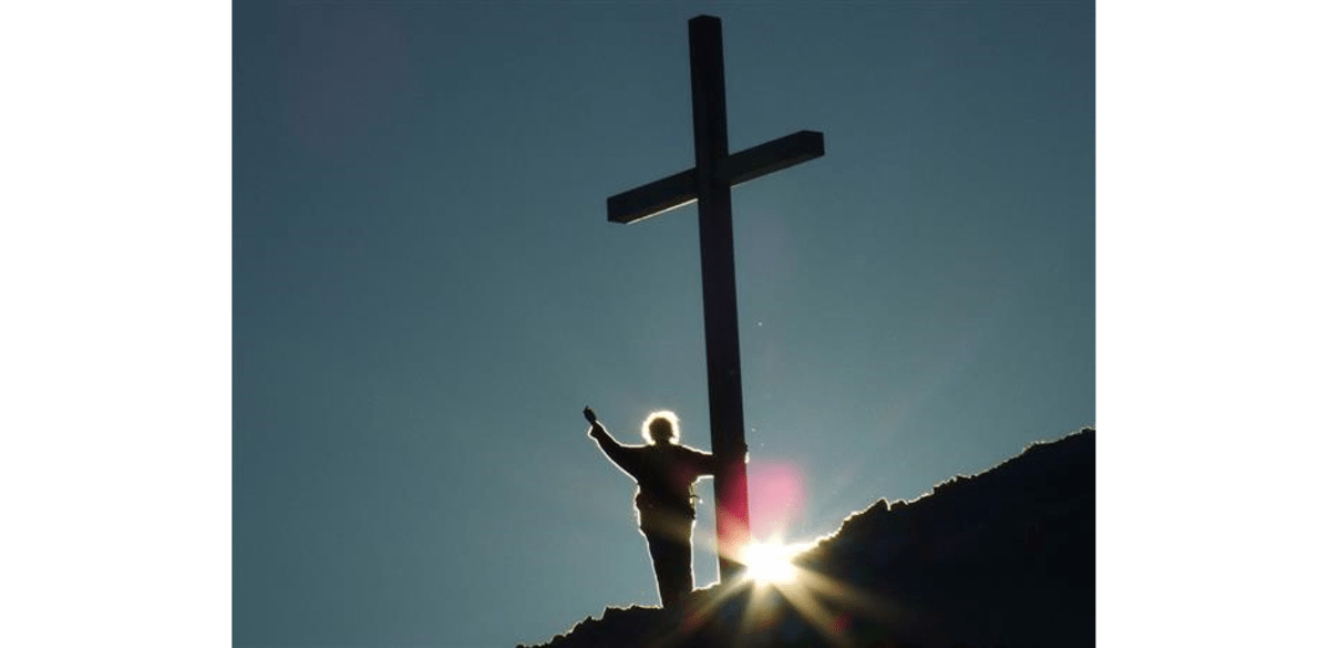 Bergsteiger oben - Sonne unten