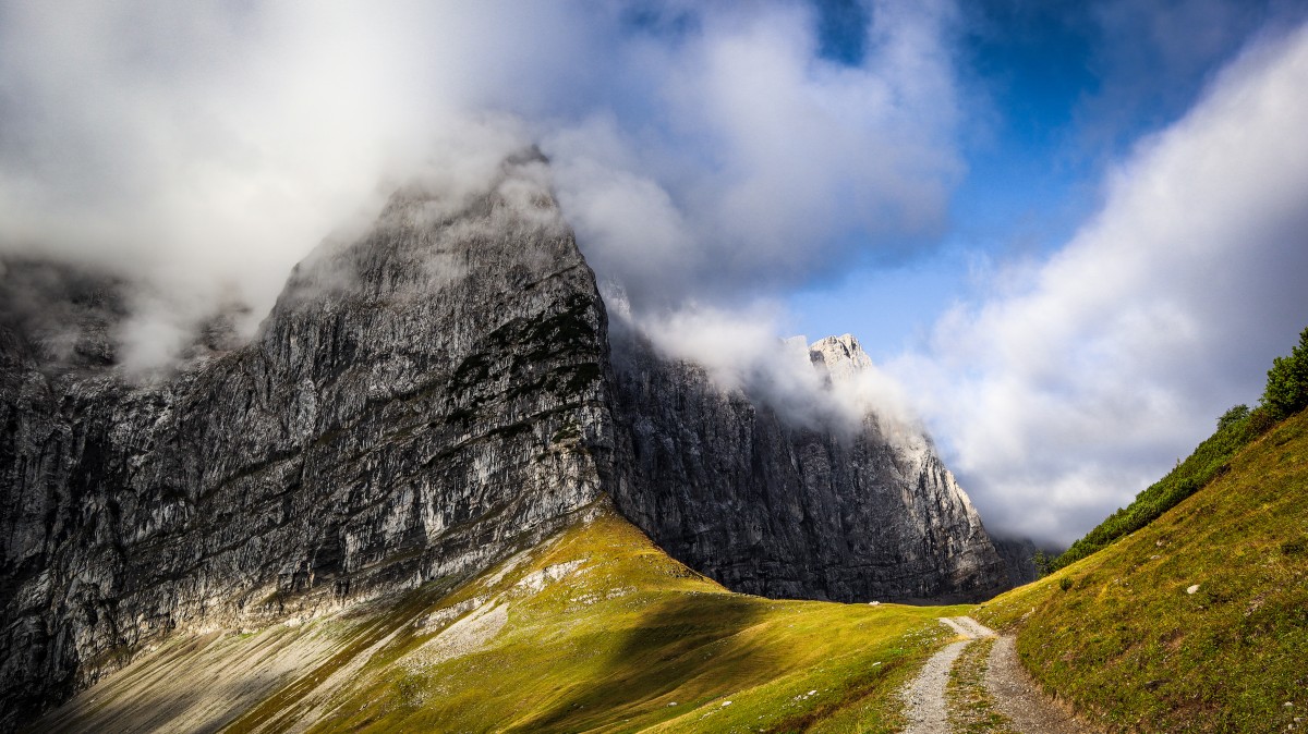 Moody Karwendel