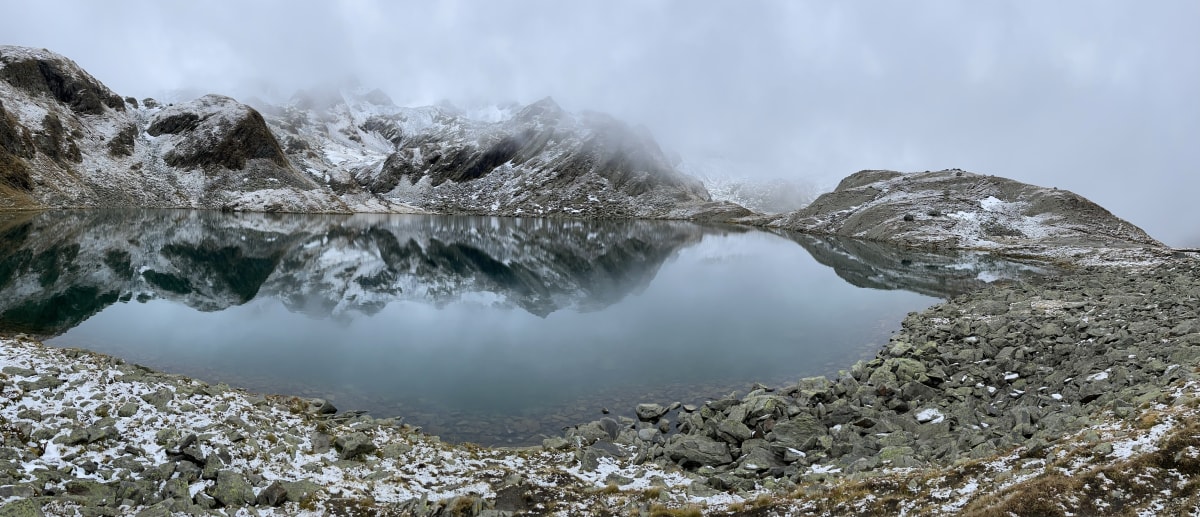 Berge im Nebel