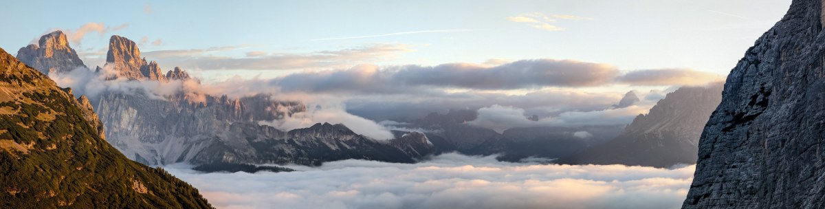 Sonnenaufgang in den Dolomiten