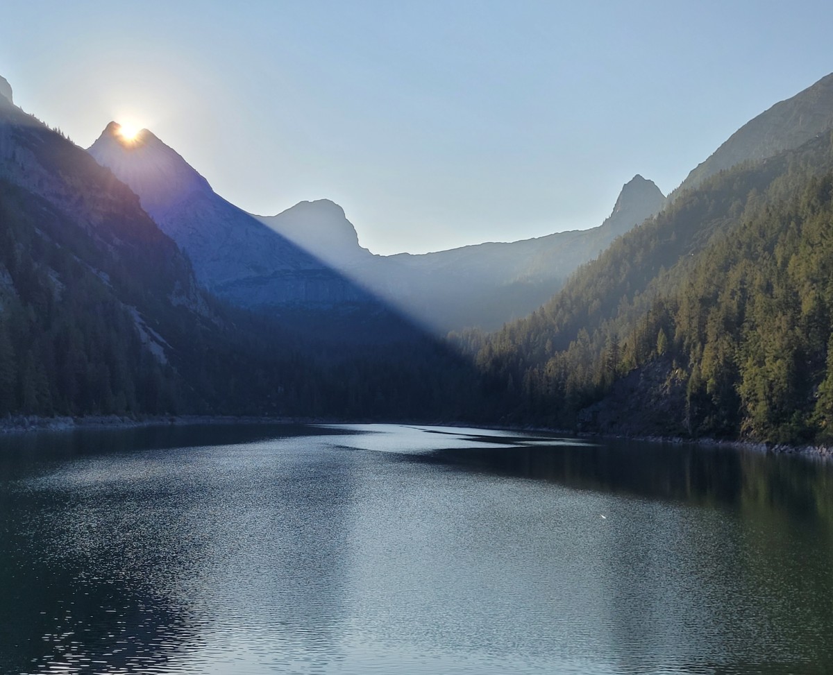 Sonnenaufgang am Dießbachstausee