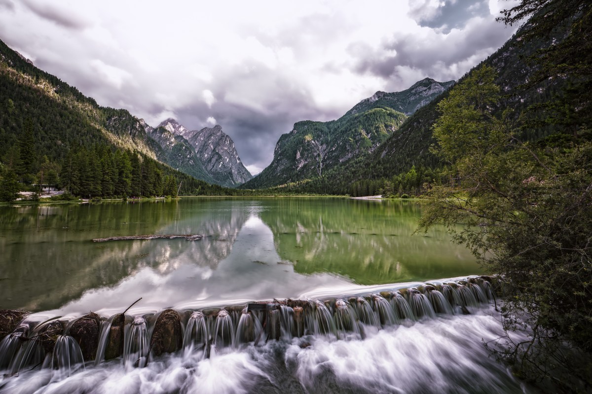 Der See fließt