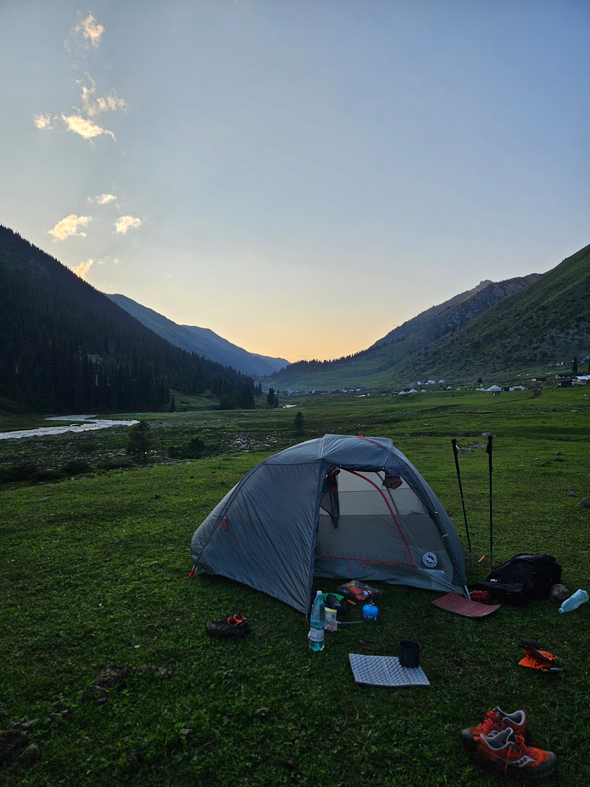 Zelten in den Kirgisischen Bergen