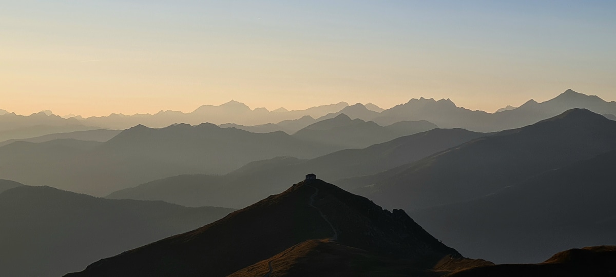 Abendstimmung rund um das Helmhaus