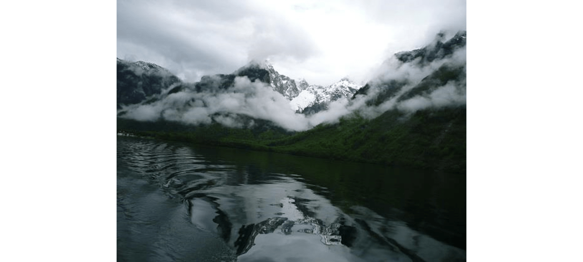 Berge und Meer