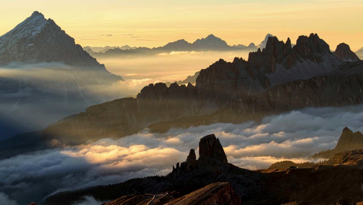 Morgenlicht an den Dolomiten