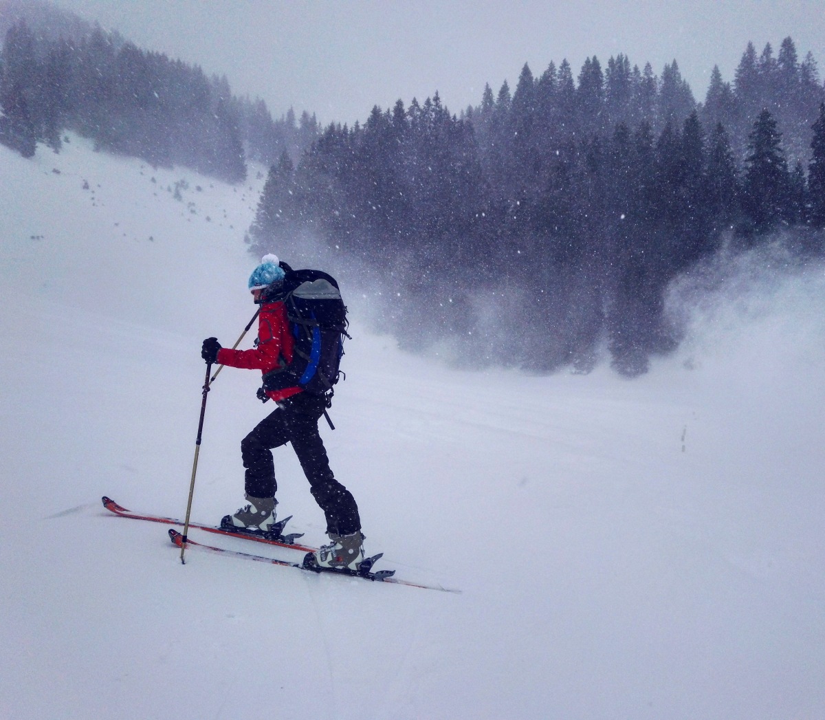 Skitour bei Schneesturm