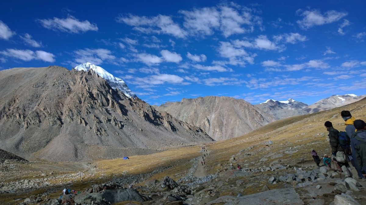 Blick auf den Mount Kailash auf dem Weg zum Dölma La-Pass
