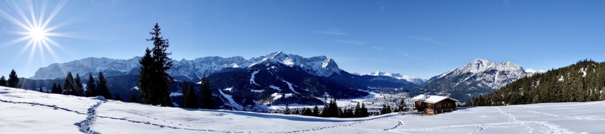 Blick von der Eckenhütte in Richtung Zugspitze