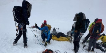 Sieben Verletzte und ein Toter am Castor: 200-Meter-Sturz nach Wechtenbruch