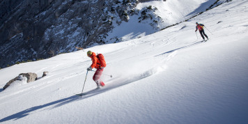 Die Touren aus ALPIN 01/23: Skitouren im Lechtal, rund um den Tödi, Tschafonhütte