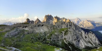 Die Touren aus ALPIN 12/2023: Bernina, Sentiero della Pace, West Coast Trail