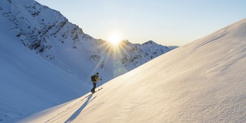 Skitouren: Die richtige Steigtechnik für den Aufstieg