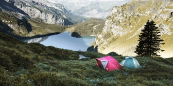Best of Camping: So gelingt der Bergurlaub mit Zelt und Van garantiert