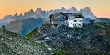 Aussichtsloge mit Pala-Blick: Die Bergvagabundenhütte