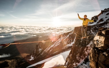 Stephan Siegrist stellt Weltrekord am Kilimandscharo auf