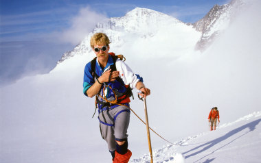 Erfindungen im Bergsport: Bergschuhe, Steigeisen und Co