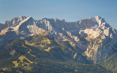Zugspitze: 28-Jähriger Profibergsteiger stürzt in den Tod