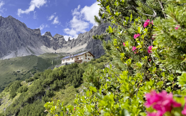 Hütte des Monats: Die Steinseehütte im Lechtal