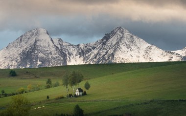 ALPIN-PICs im Dezember: Bergbilder aus aller Welt
