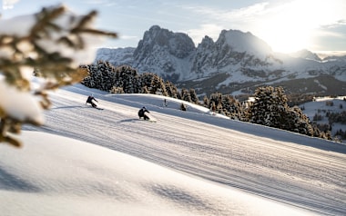 Winter auf der Seiser Alm: Weite, Schnee und Dolomitenblicke