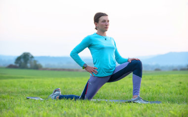 Fit durch den Herbst: Übungen ohne Geräte und Hilfsmittel