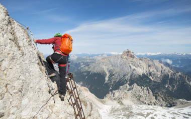 Klettersteiggehen: 10 Tipps & Tricks für mehr Sicherheit am Berg