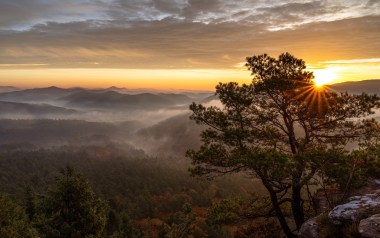 ALPIN-PICs im November: Mystische Bergwelt - Nebel- und Wolkenstimmungen