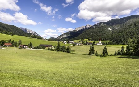 Steinberg am Rofan ist nun ein Bergsteigerdorf.