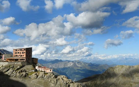 Stettiner Hütte: Harte Schale, weicher Kern