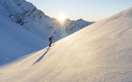 Skitourengehen: Die richtige Technik für den Aufstieg.