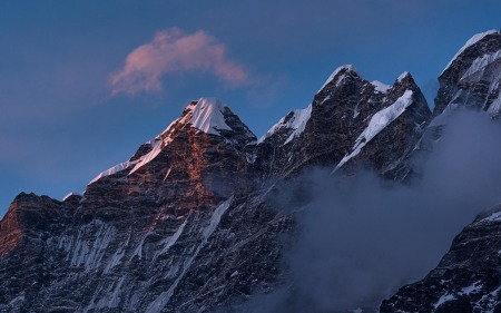 Der Langtan Lirung im Himalaya