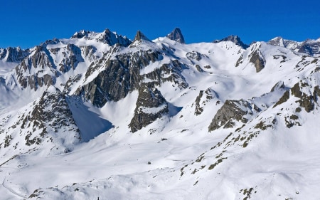 Schneemassen im Aostatal: Gemeinde wird evakuiert