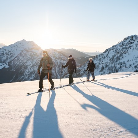 ALPIN Tiefschneetage 2025: Freeride-Event im Home of Lässig Fieberbrunn