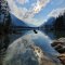 Magischer Frühlingstag am Hintersee im Zauberwald