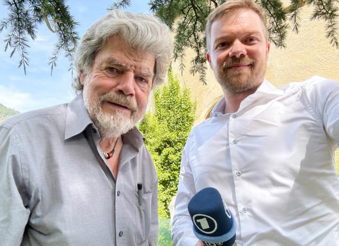 <p>Teil von Nachbars Arbeit als Redakteur: Interviews mit prominenten Alpinisten wie Reinhold Messner.</p>