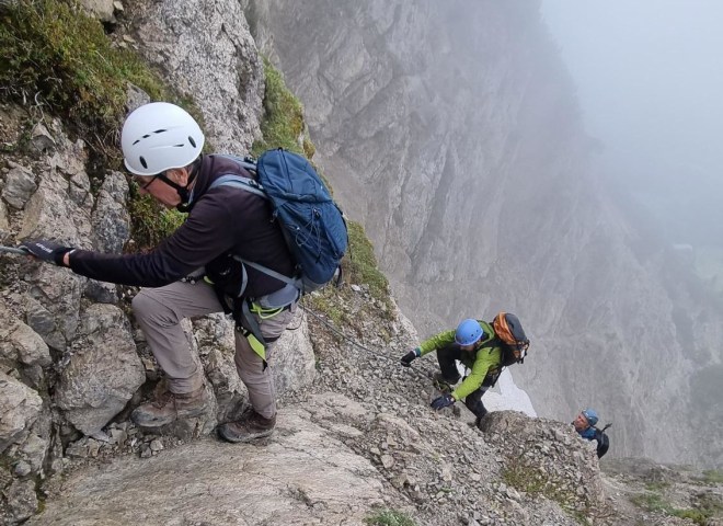 <p>Nebelstimmung im Aufstieg im Edelrid-Klettersteig.</p>