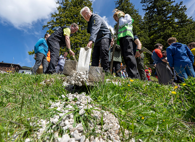 <p>Packte selbst mit an: Frank-Walter Steinmeier.</p>