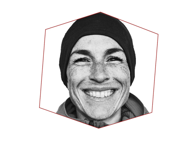 <p>Erika Dürr ist unsere neue ALPIN-Kolumnsitin und (p)lauscht gerne zu Bergsport-Themen. Sie hat ihre eigene Meinung zum Thema Beurteilung unserer Mitmenschen.</p>