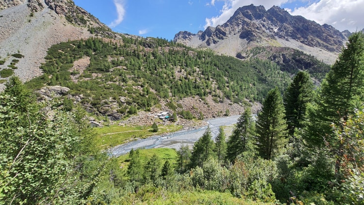 Der Talboden des Val Sissone.