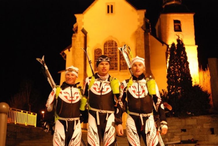 Gleich geht´s los: Laurent Fabre, Yann Gachet und Anthony Fraissard vor dem Start in Chamonix (Foto: Dynafit).