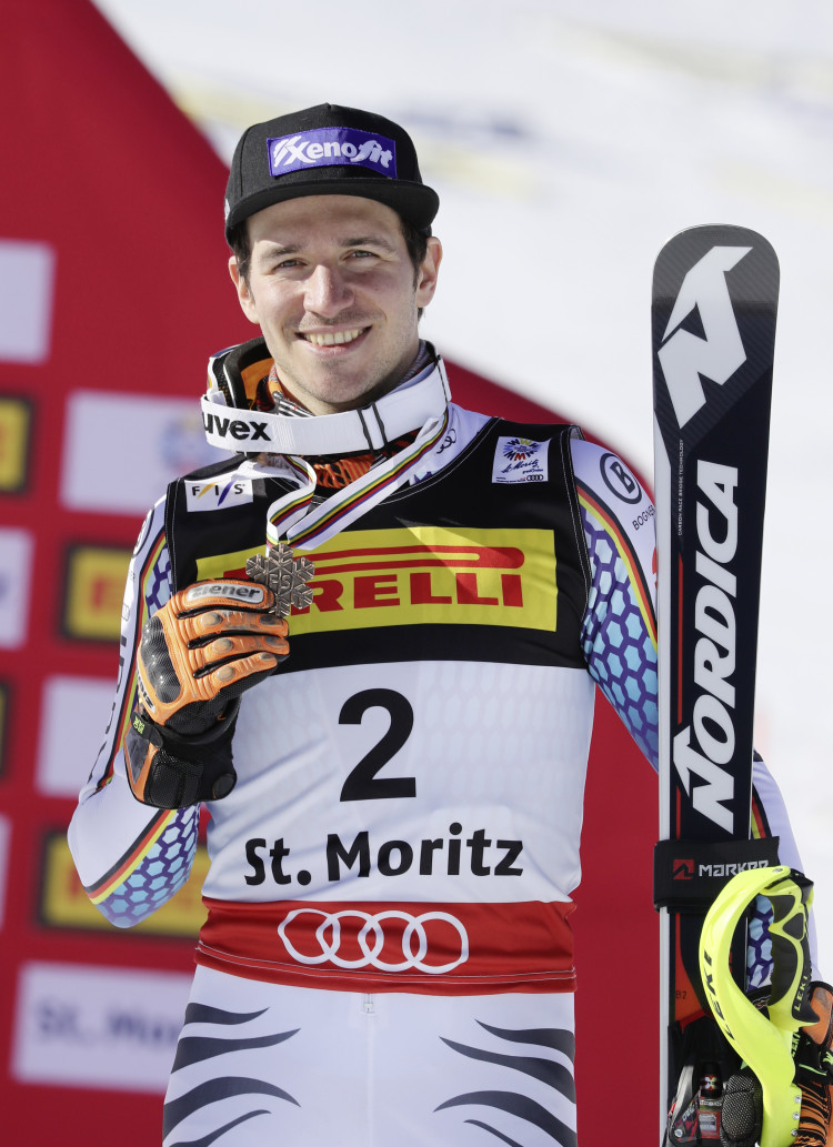 <p>Felix Neureuther mit der Bronzemedaille im Slalom 2017 St.  Moritz.</p>
