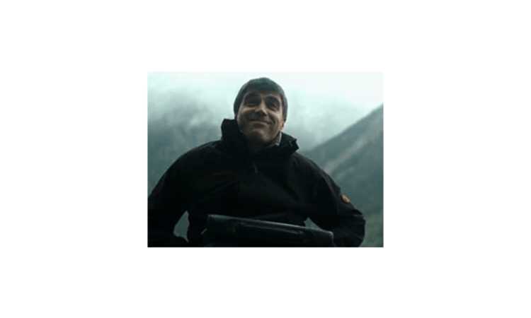 Nach einem Bergunfall an den Rollstuhl gefesselt: Ivan, Kletterer aus Bulgarien.