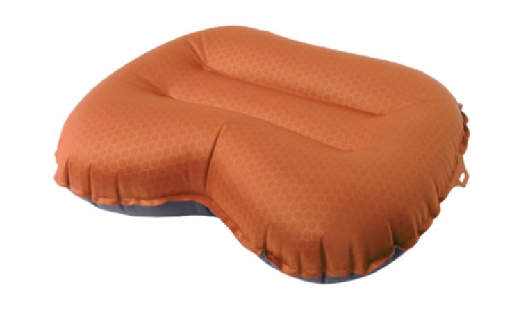 Das Air Pillow von Exped ist ein ultraleichtes Kopfkissen aus Polyester.